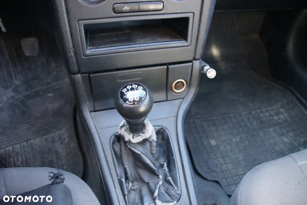 Auto na części - Opel Astra G II 1.6 8V 84 KM Z16SE F13 42U 2001R Silnik Skrzynia Drzwi Maska Zderzak Błotnik Klapa Lusterko Lampa Klamka Szyba Deska Kokpit Sterownik Moduł Czujnik Licznik Panel Kierownica - 13