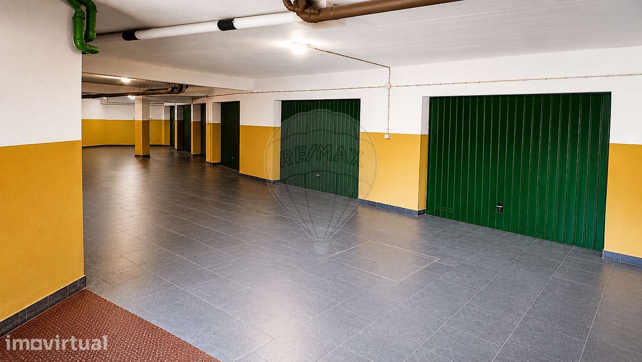 Garagem  para venda - Grande imagem: 2/6
