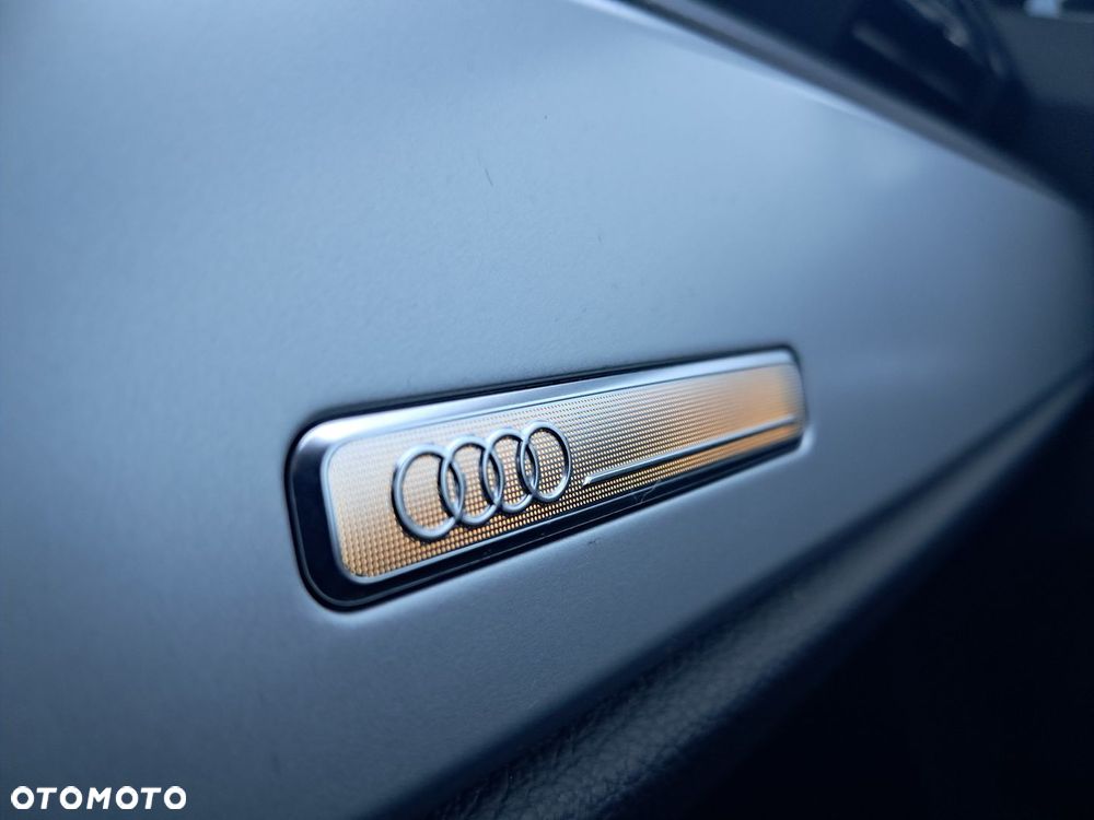 Audi Q3 Sportback - 22