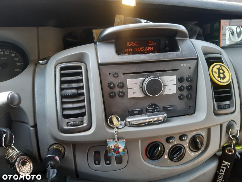 Opel Vivaro - 6
