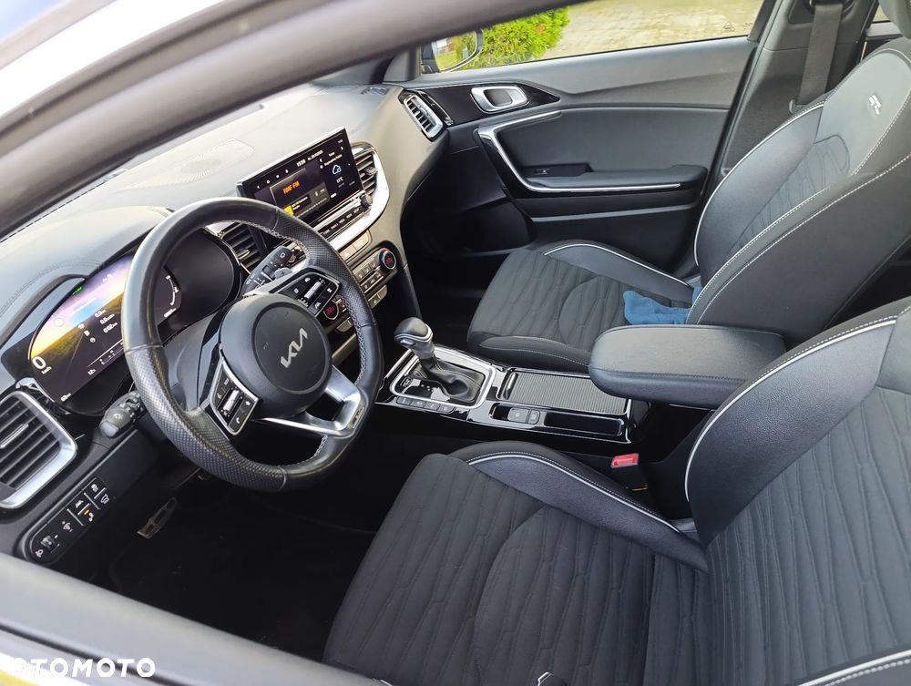 Kia Ceed 1.5 T-GDI DCT7 OPF GT Line - 10