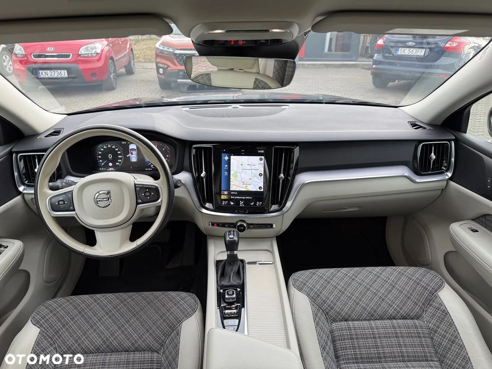 Volvo V60 - 23