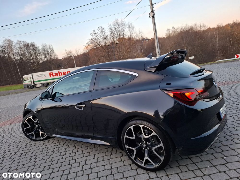 Opel Astra OPC Start/Stop - 15