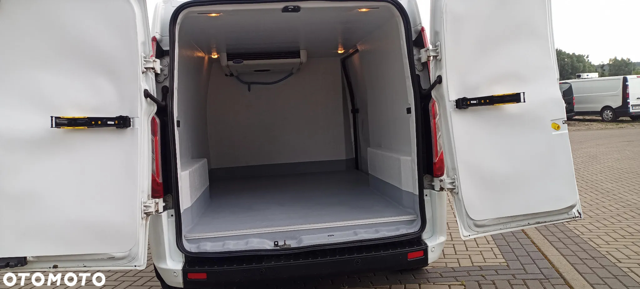 Ford Transit Custom Tourneo L2 L3 Long 2,8 m Nowa Izoterma Chłodnia Mroźnia Grzanie 220V PL 3EP - 13