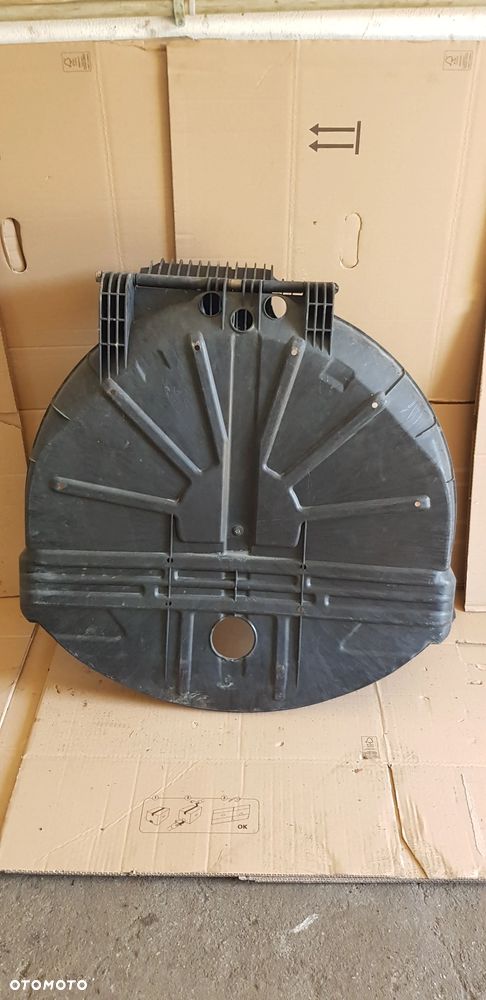 Bmw E83 X3 wnęka koła zapasowego mocowanie koła zapasowego 51 71 3 428 665 - 3