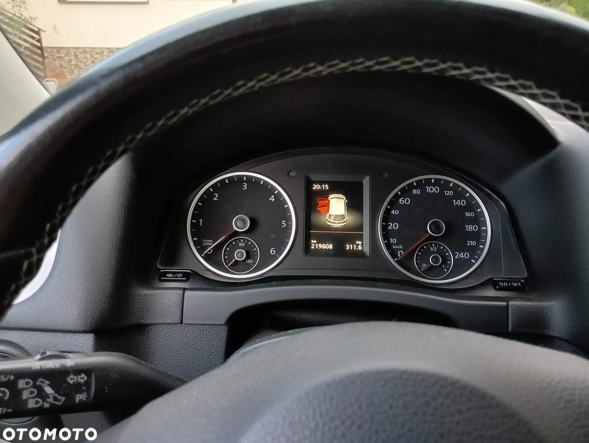 Volkswagen Tiguan - 8