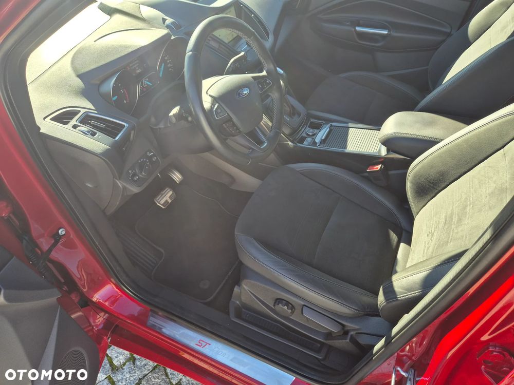 Ford Kuga 2.0 TDCi 4x4 ST-Line - 20