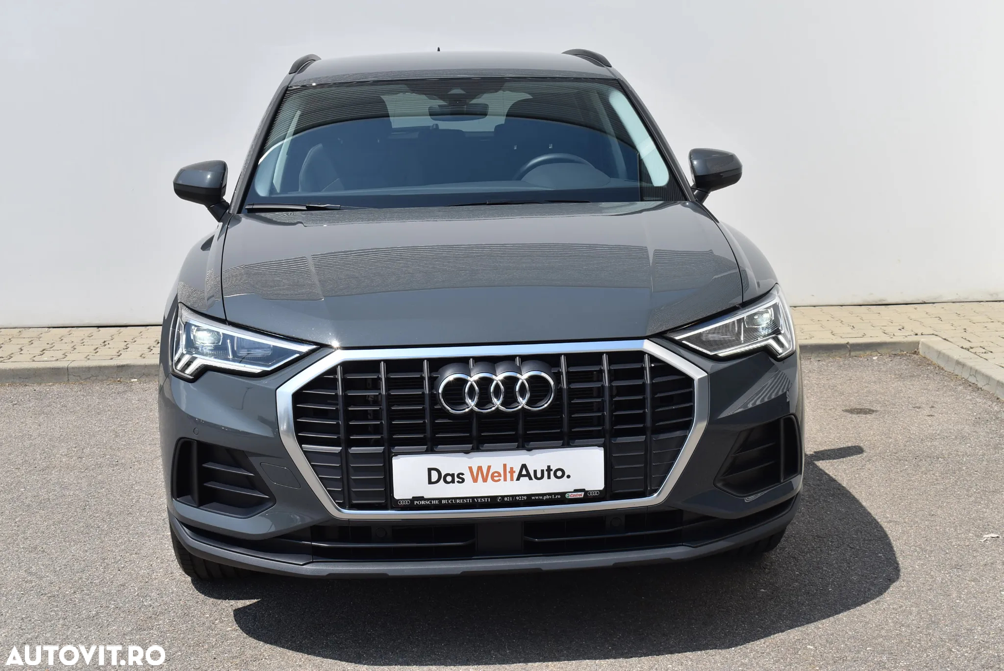 Audi Q3 1.5 35 TFSI S tronic Basic - 2