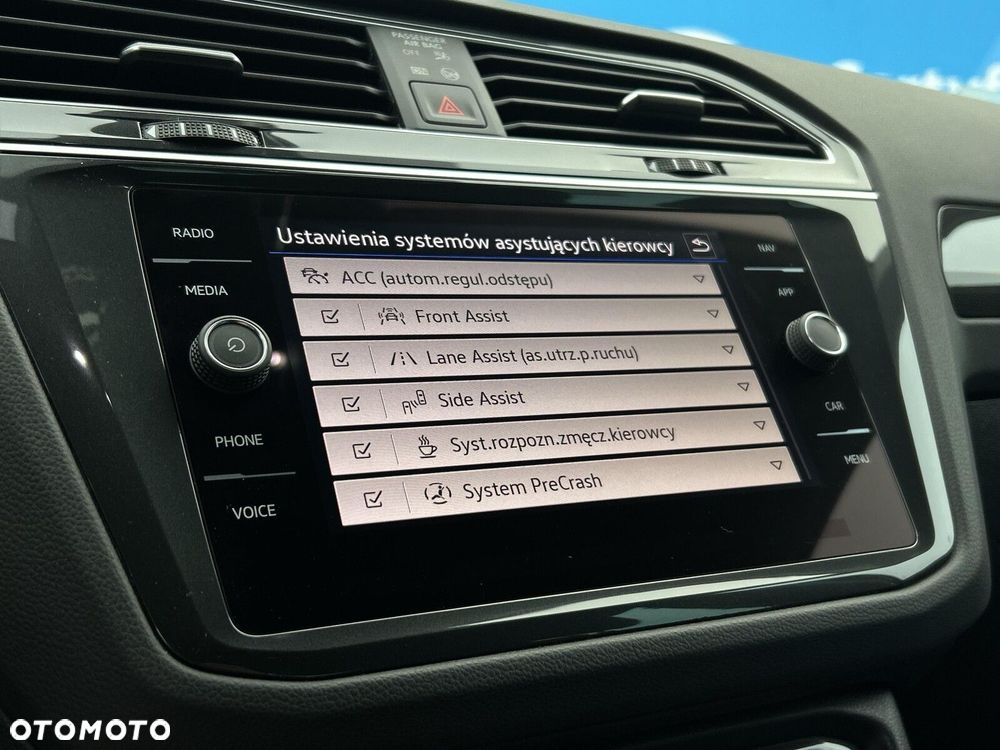 Volkswagen Tiguan 1.5 TSI EVO Elegance DSG - 25