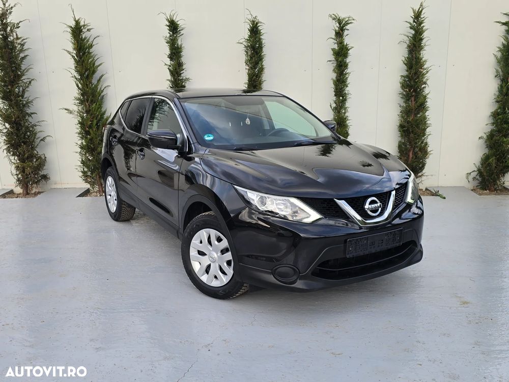 Nissan Qashqai - 1