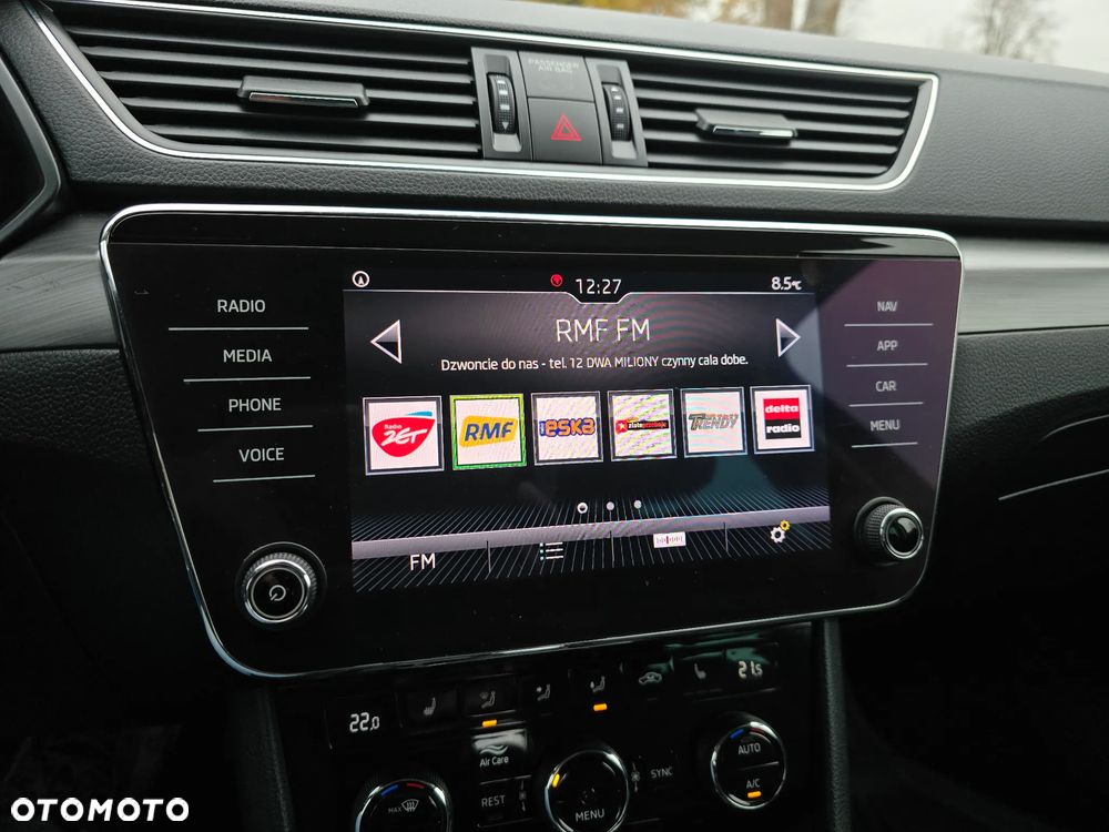 Skoda Superb 2.0 TDI DSG Active - 17