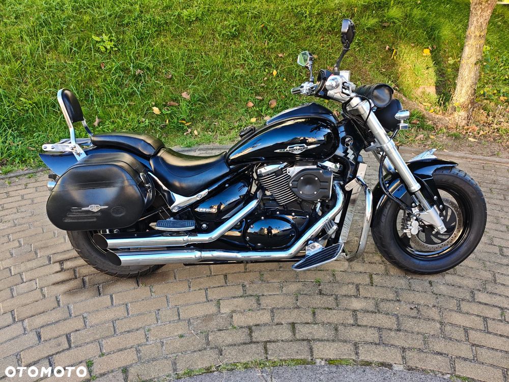 Suzuki Boulevard - 2