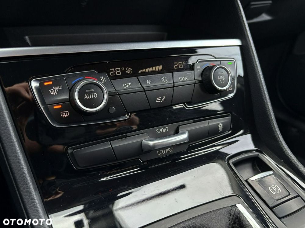 BMW Seria 2 218i Advantage - 35