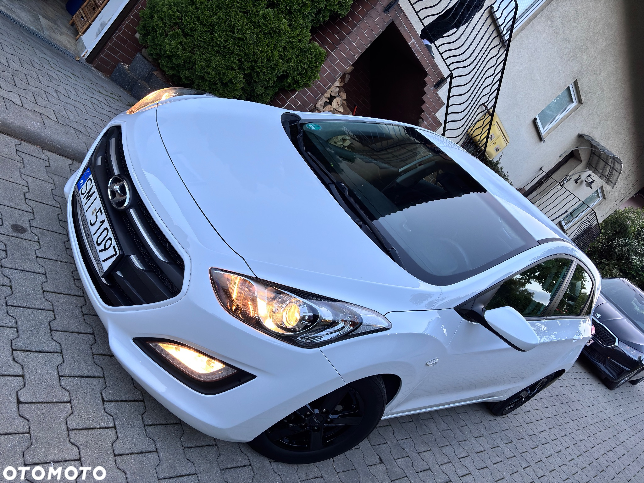 Hyundai i30 1.6 CRDi BlueDrive Comfort - 4