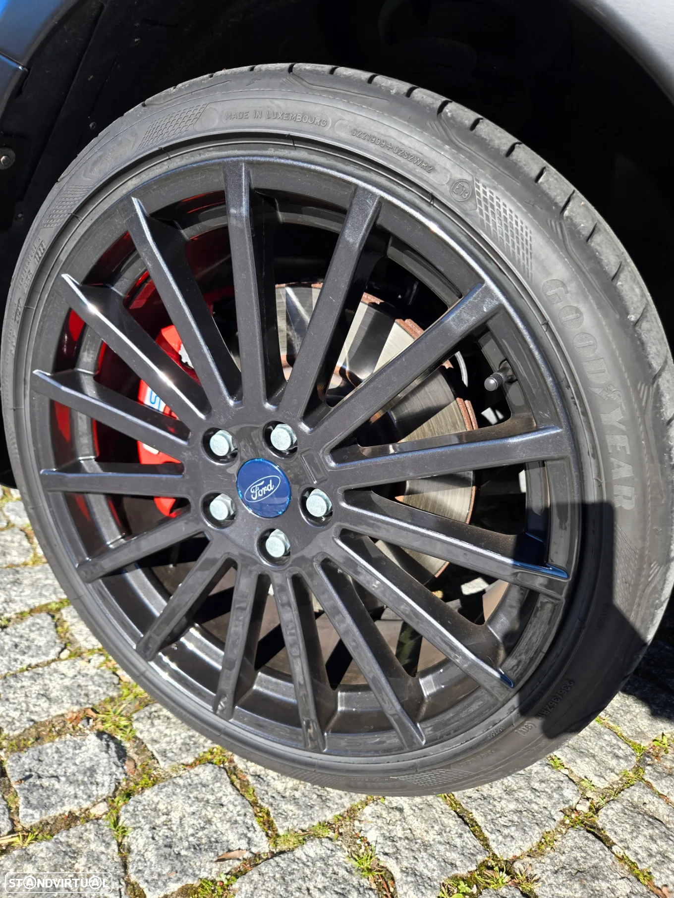 Ford Focus 2.3 EcoBoost RS - 13