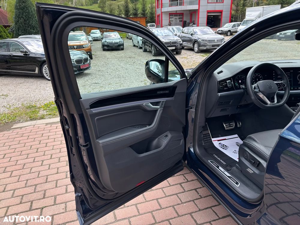 Volkswagen Touareg 3.0 V6 TDI 4Motion DPF Automatik R-Line - 23