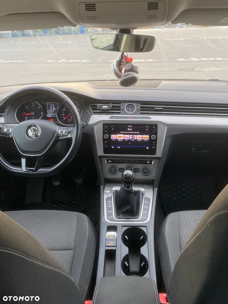 Volkswagen Passat 2.0 TDI BMT City - 9