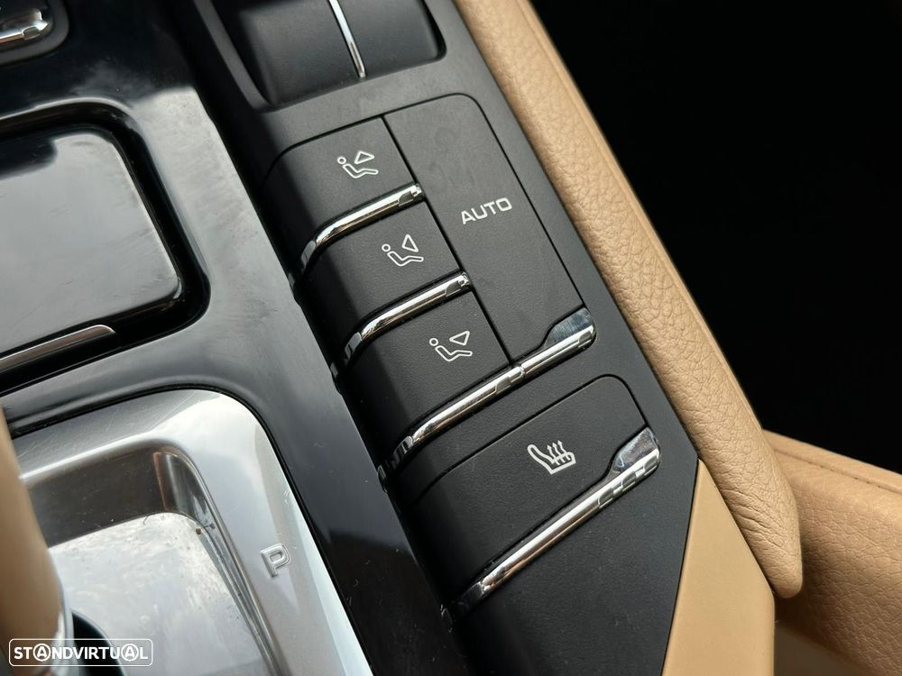 Porsche Cayenne 3.0 V6 - 18