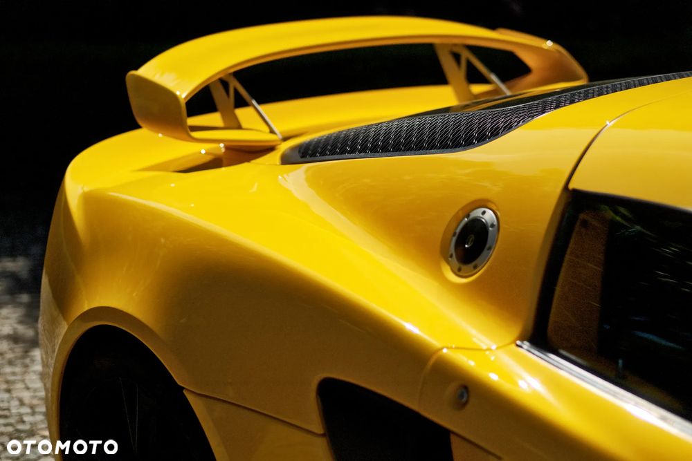 Lotus Exige S - 16