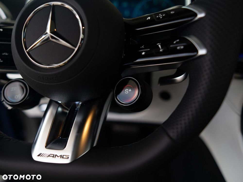 Mercedes-Benz AMG GT - 27