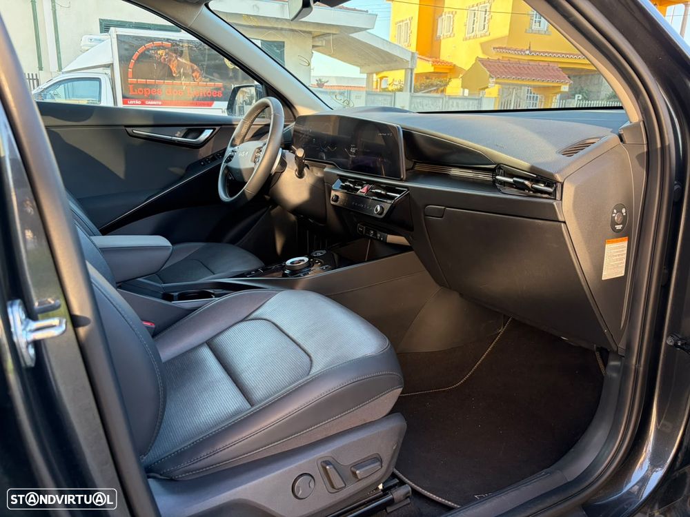 Kia Niro EV 64kWh Tech - 17