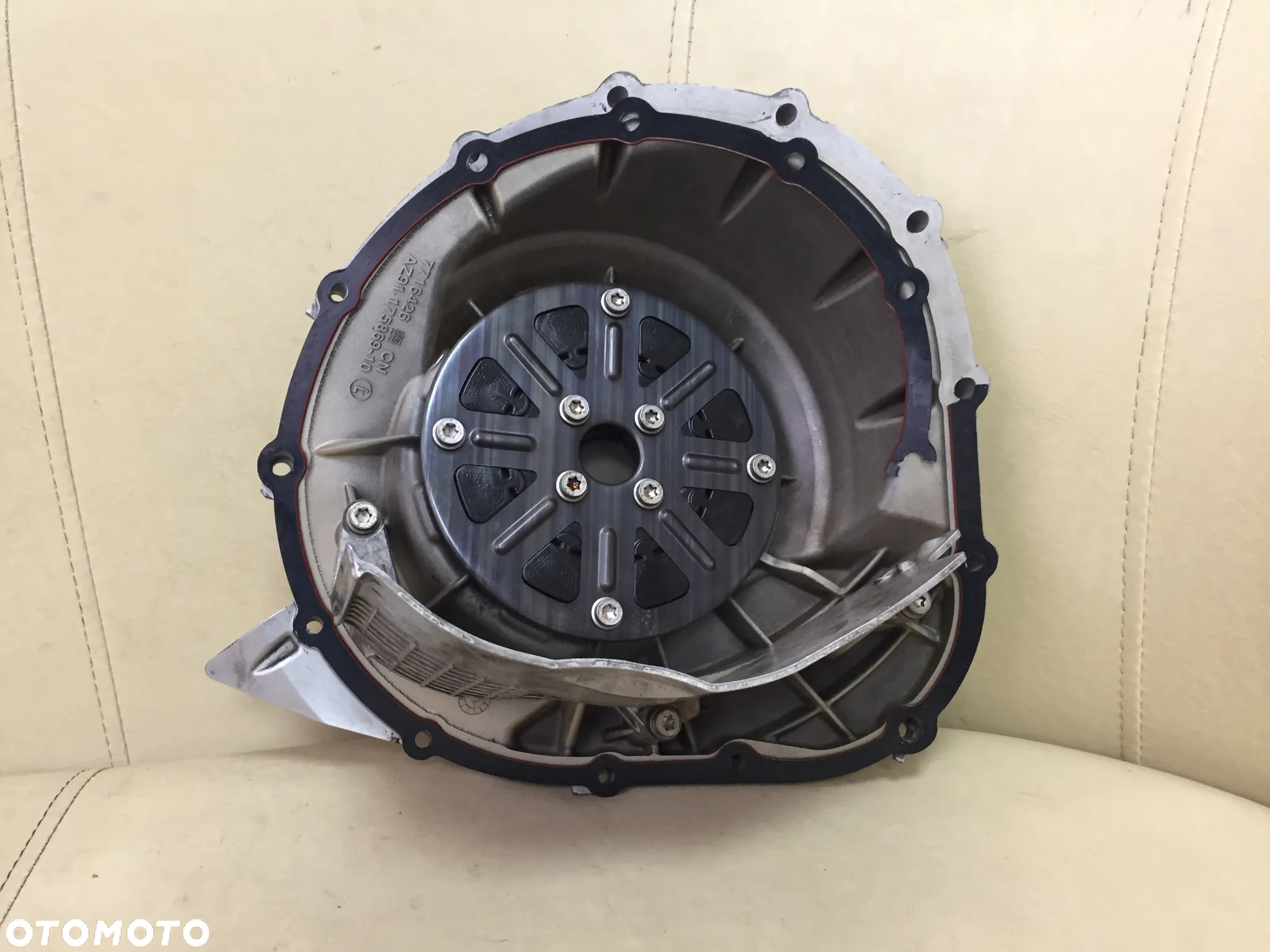 DEKIEL PRAWY DEKIELEK OSŁONA POKRYWA SPRZĘGŁA BMW K1600GT K1600GTL 7716426 - 11