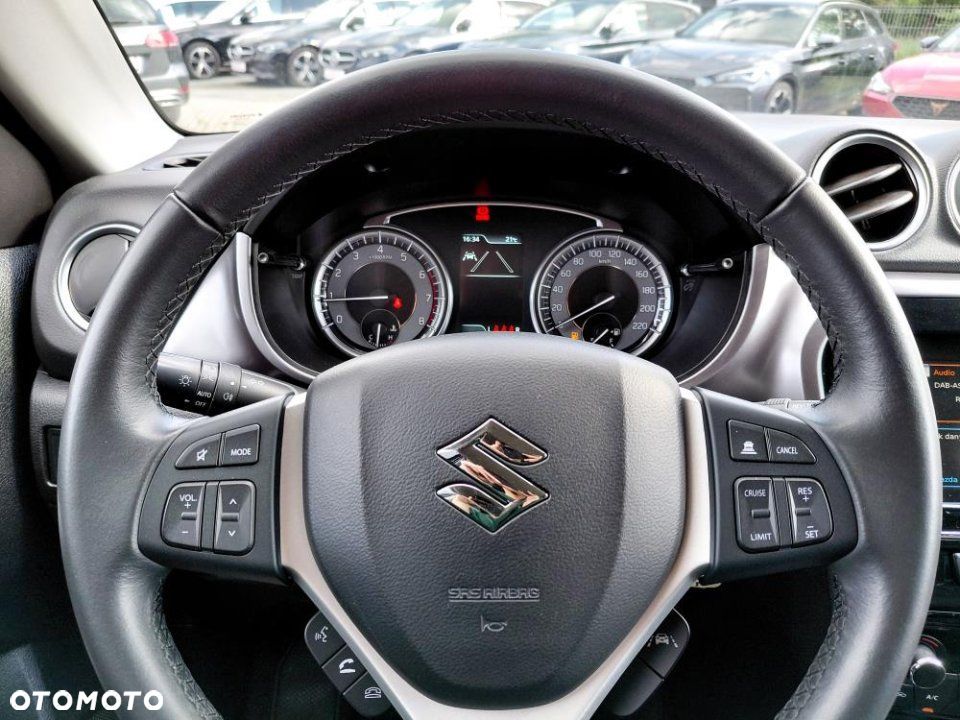 Suzuki Vitara - 13