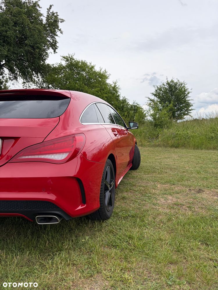 Mercedes-Benz CLA 200 7G-DCT - 15