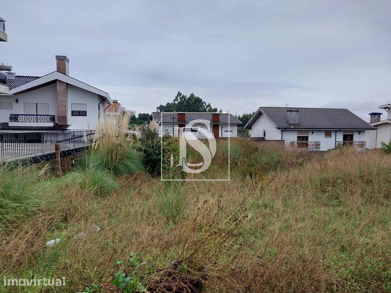 Terreno  Venda em Rio Tinto,Gondomar - Grande imagem: 2/6