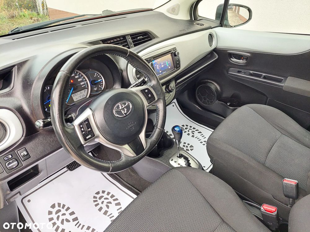 Toyota Yaris - 26