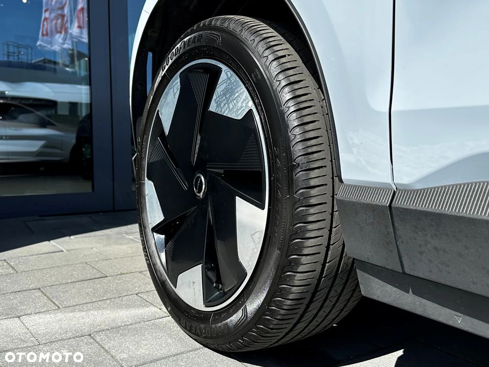 Volvo EX30 69kWh Single Motor Long Range Ultra - 11