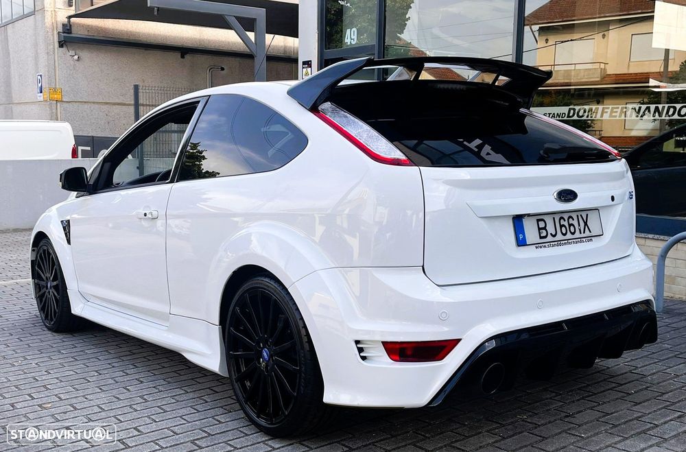 Ford Focus 2.5 T RS - 22