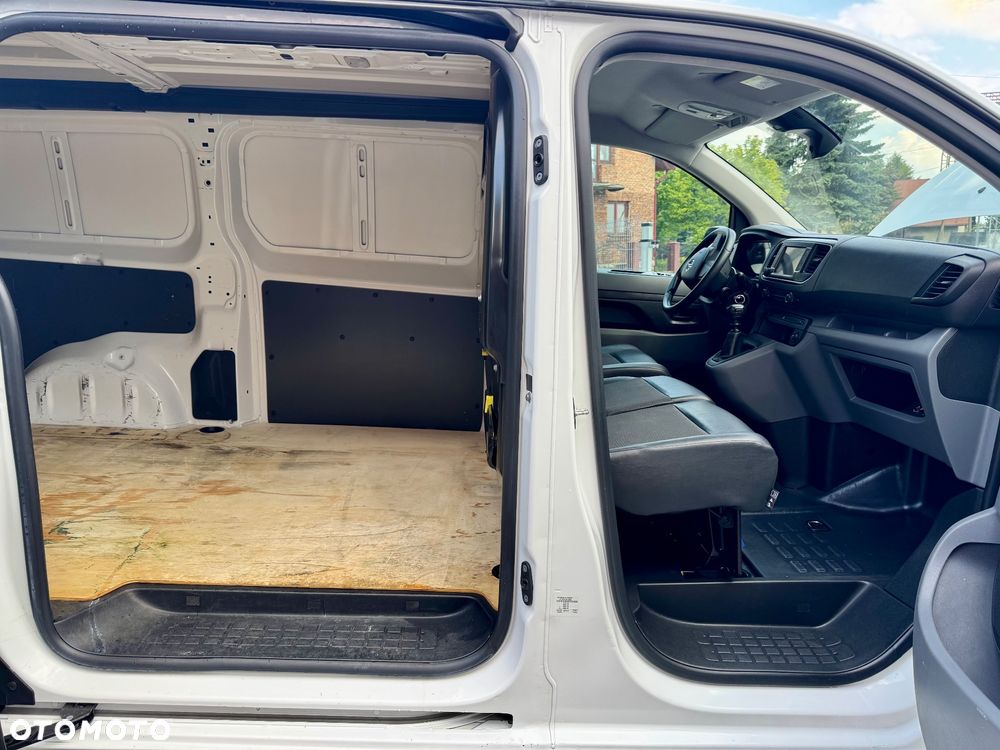 Opel Vivaro - 20