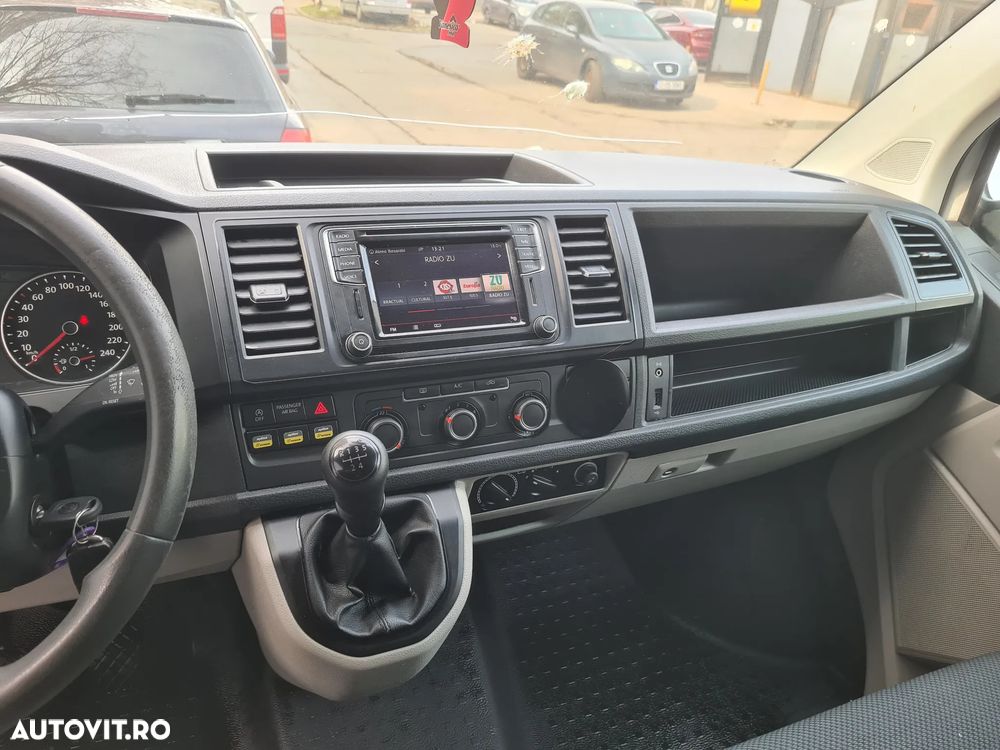 Volkswagen Transporter - 7