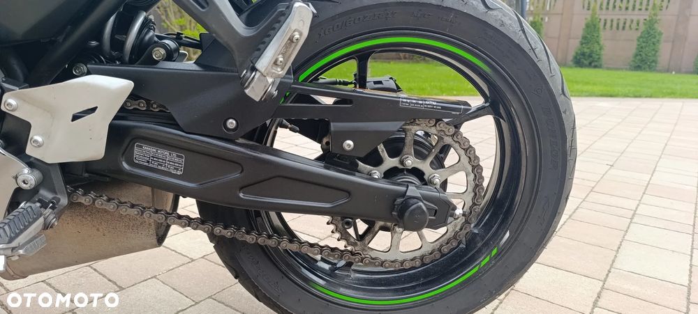 Kawasaki Ninja - 32