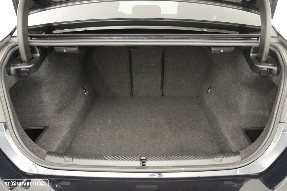 BMW 520 d Pack Desportivo M - 23