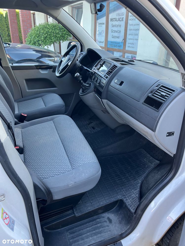 Volkswagen Transporter - 9