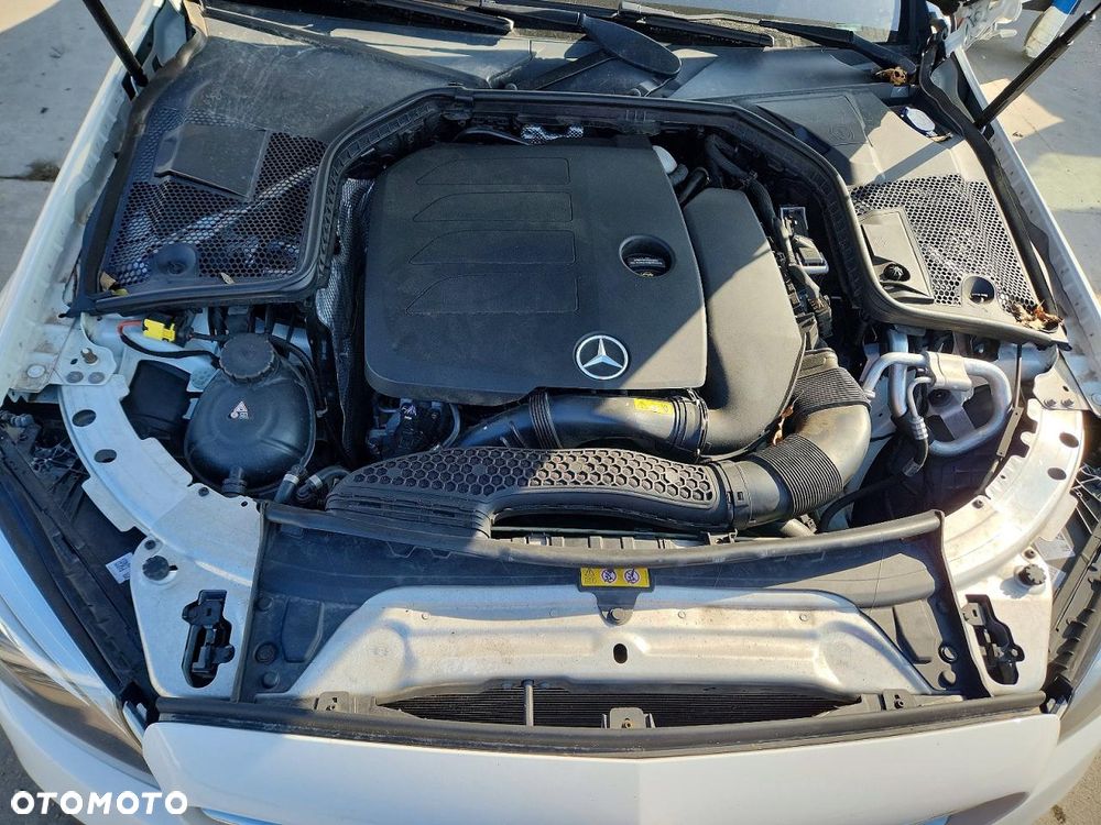 Mercedes-Benz Klasa C 300 4Matic 9G-TRONIC Avantgarde - 10