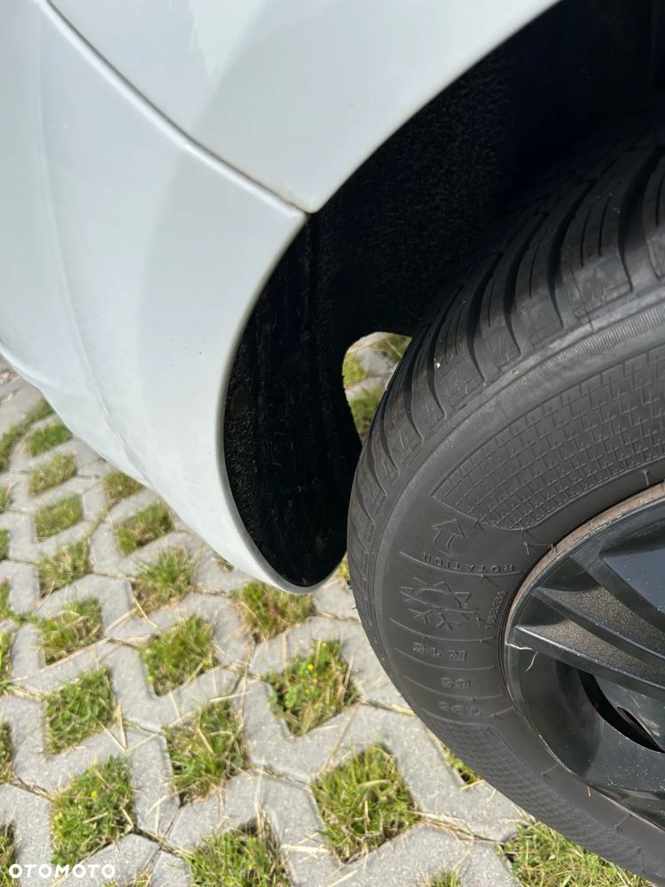 Ford Focus 1.6 Trend - 31