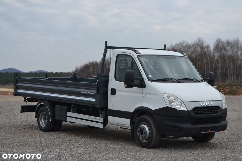 Iveco Daily 70C15 70C17 Niski przebieg tylko 106 920 km Nowy 3-stronny WYWROT PTO 72C 65C 50C 35C - 12