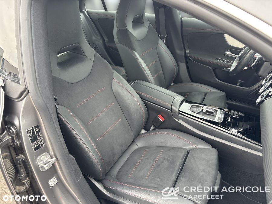 Mercedes-Benz CLA 200 mHEV 7G-DCT - 23