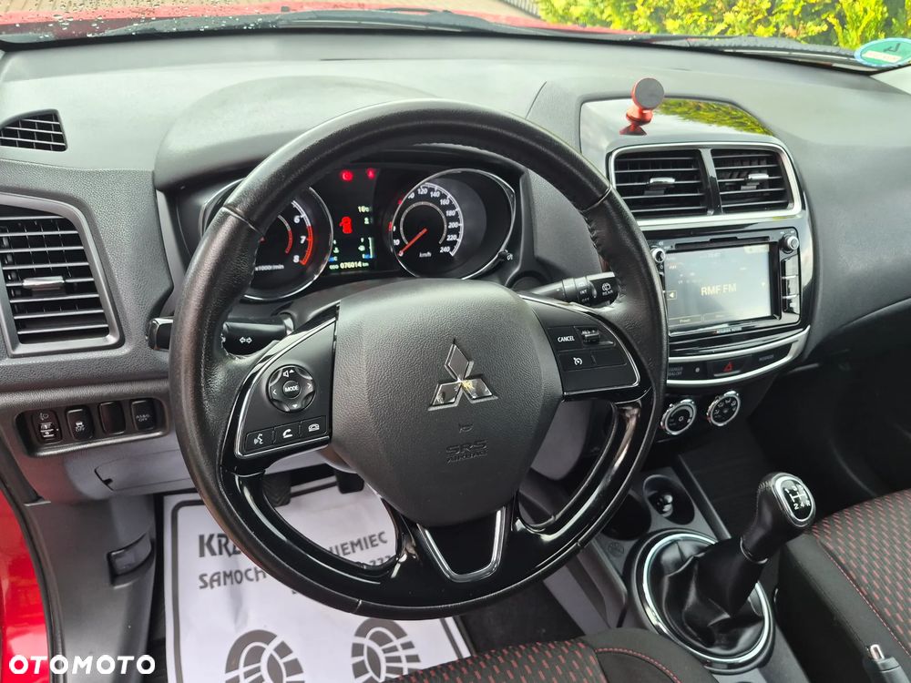 Mitsubishi ASX - 14