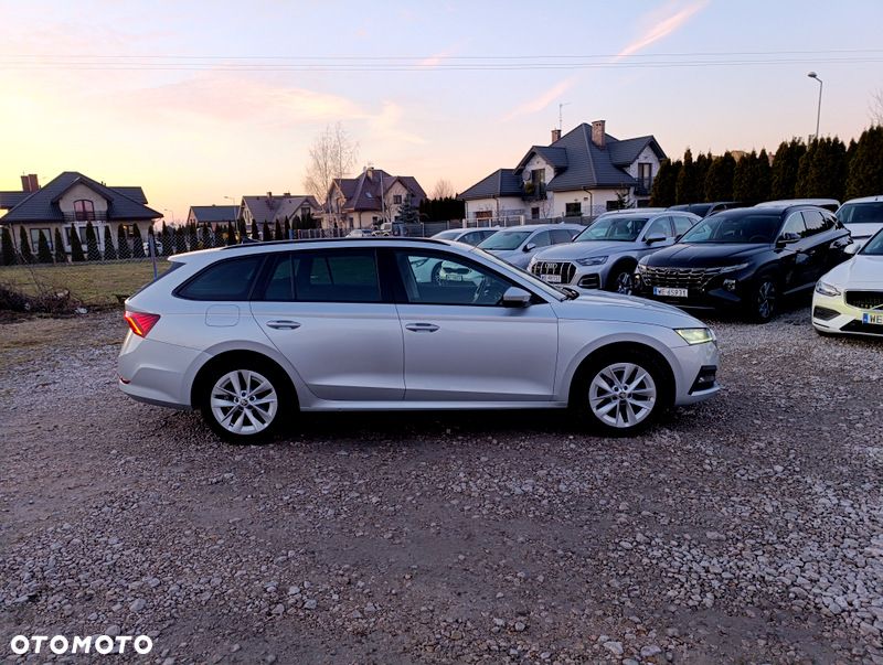 Skoda Octavia 2.0 TDI Ambition DSG - 7