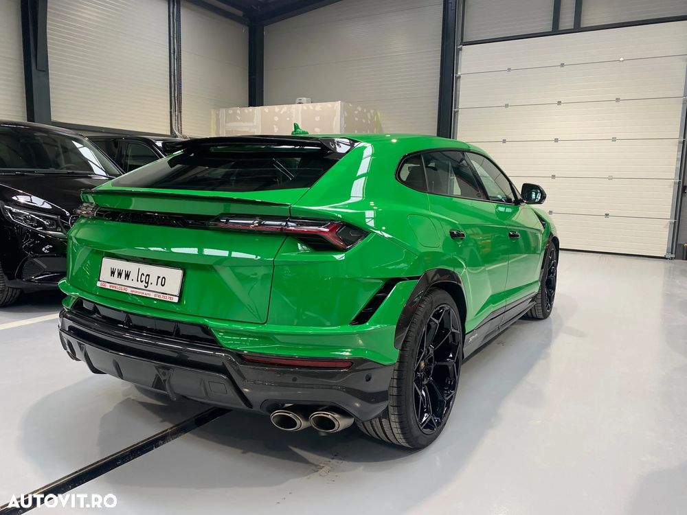 Lamborghini URUS - 3