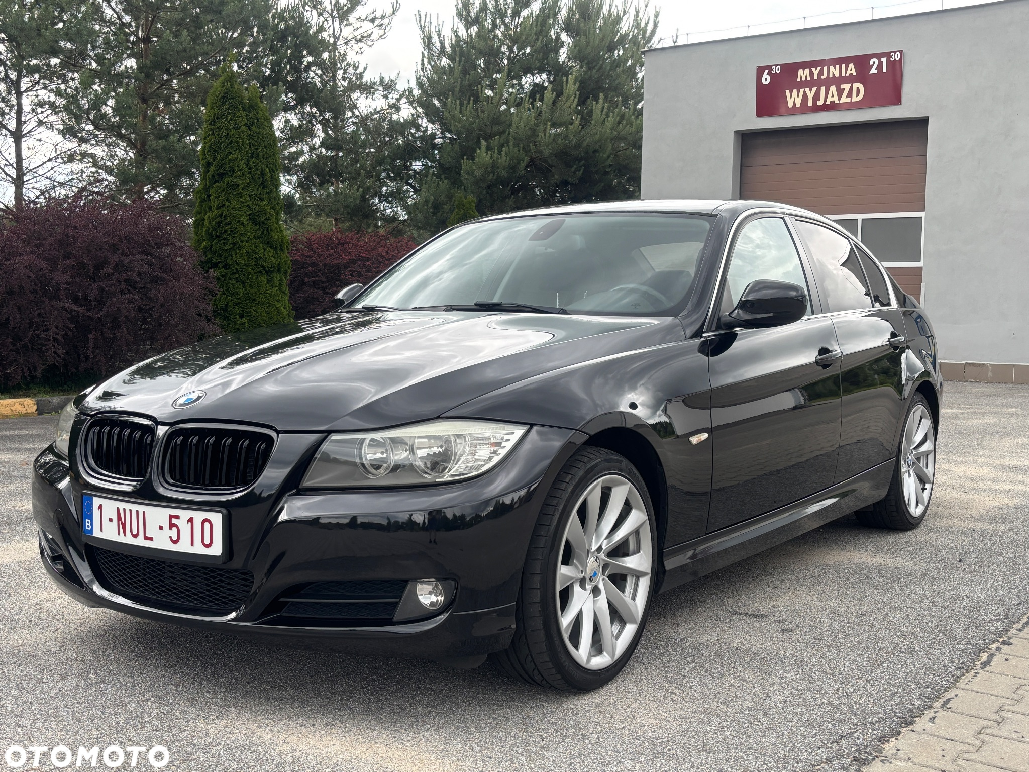 BMW Seria 3 318d - 2