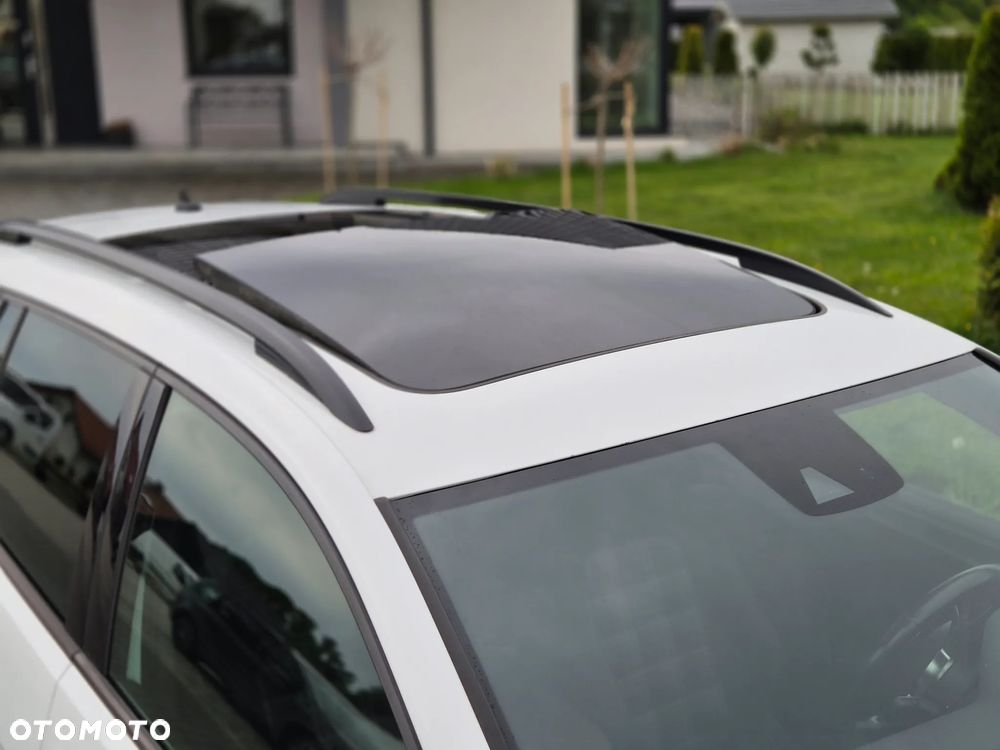 Volkswagen Golf GTD (BlueMotion Technology) - 32