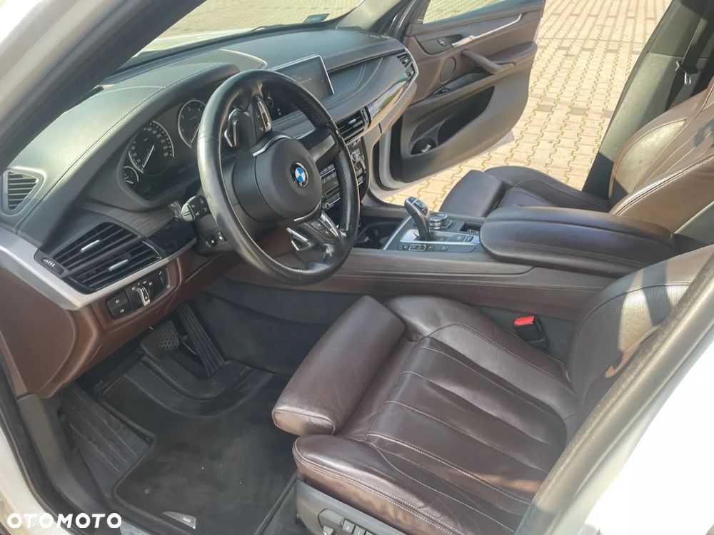 BMW X5 xDrive40d - 12