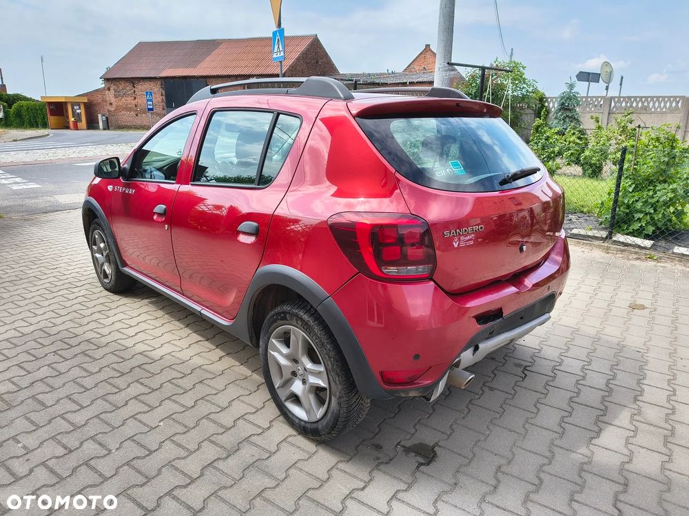Dacia Sandero Stepway - 11