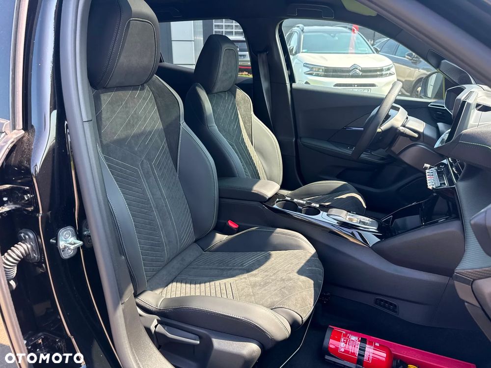 Peugeot 2008 - 18