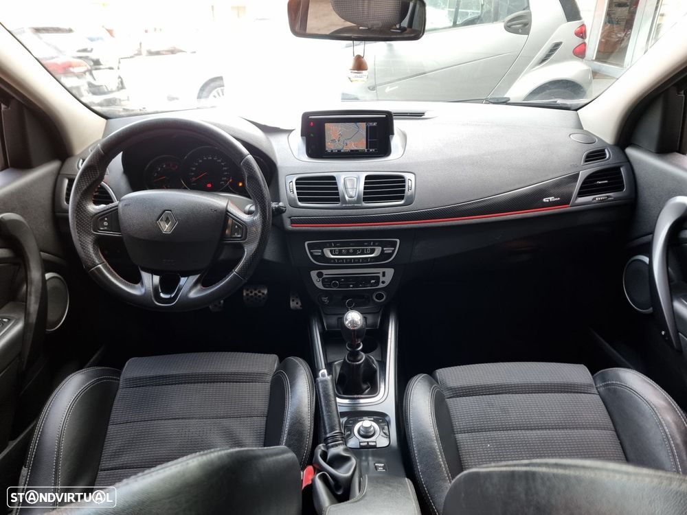 Renault Mégane Sport Tourer 1.5 dCi GT Line SS - 6